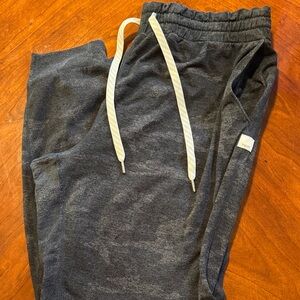 Vuori Charcoal Heather Joggers
